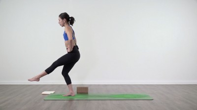 Yoga practice at Yogateket with Lizette Pompa